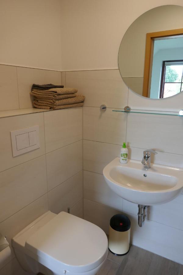 Hus Bruderreck Apartment Klein Vielen Ngoại thất bức ảnh